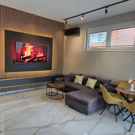 Dinlux Apartamento *