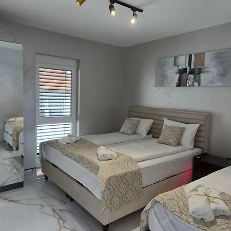 Apartamento Dinlux