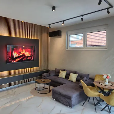 Dinlux Apartamento