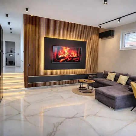 Dinlux Luxury * Maribor